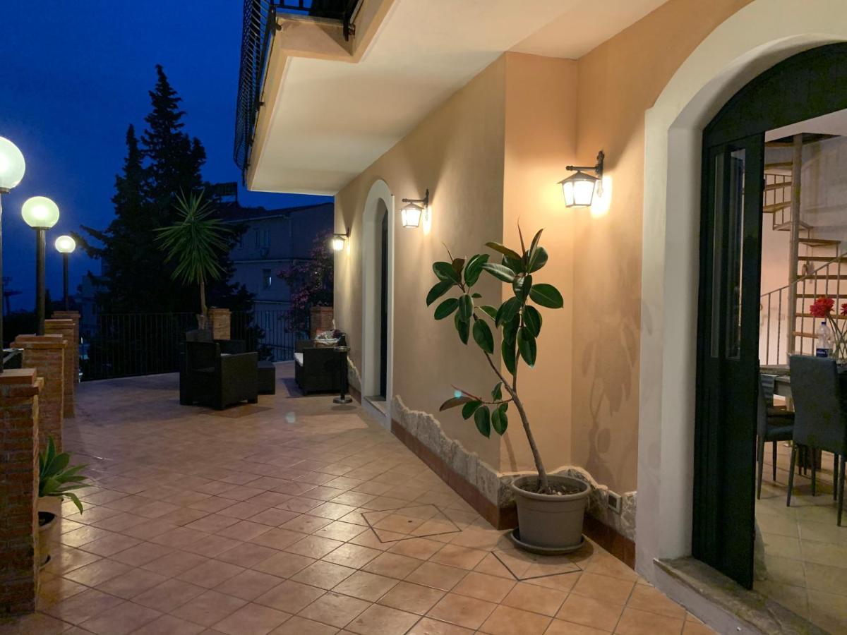 Villa Mimma Taormina Exteriör bild